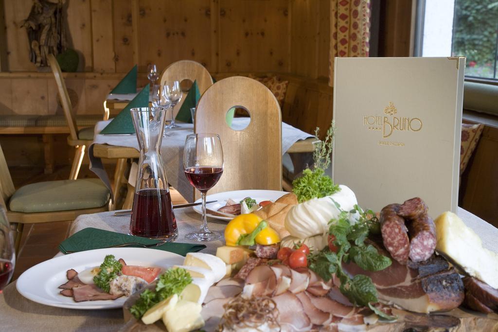 Hotel Bruno Фюген Екстер'єр фото